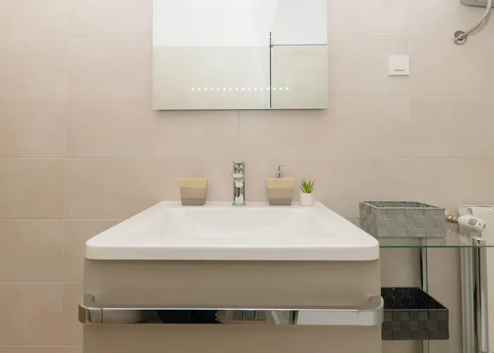 Relaxing Pool Mattuzzi In 빌라