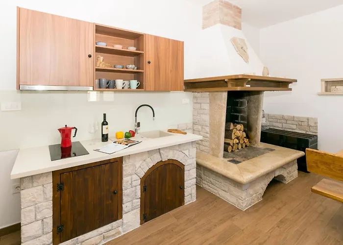 Relaxing Pool Mattuzzi In 빌라 *