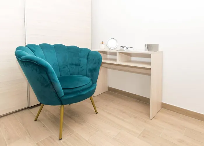 Relaxing Pool Mattuzzi In 빌라 *